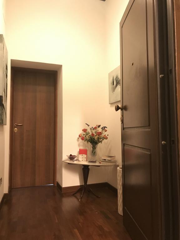 64 Suites Apart Рим Экстерьер фото