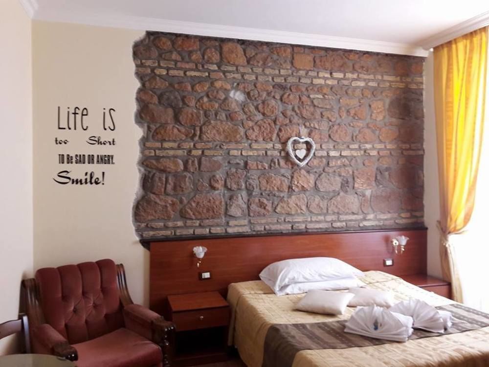 64 Suites Apart Рим Экстерьер фото