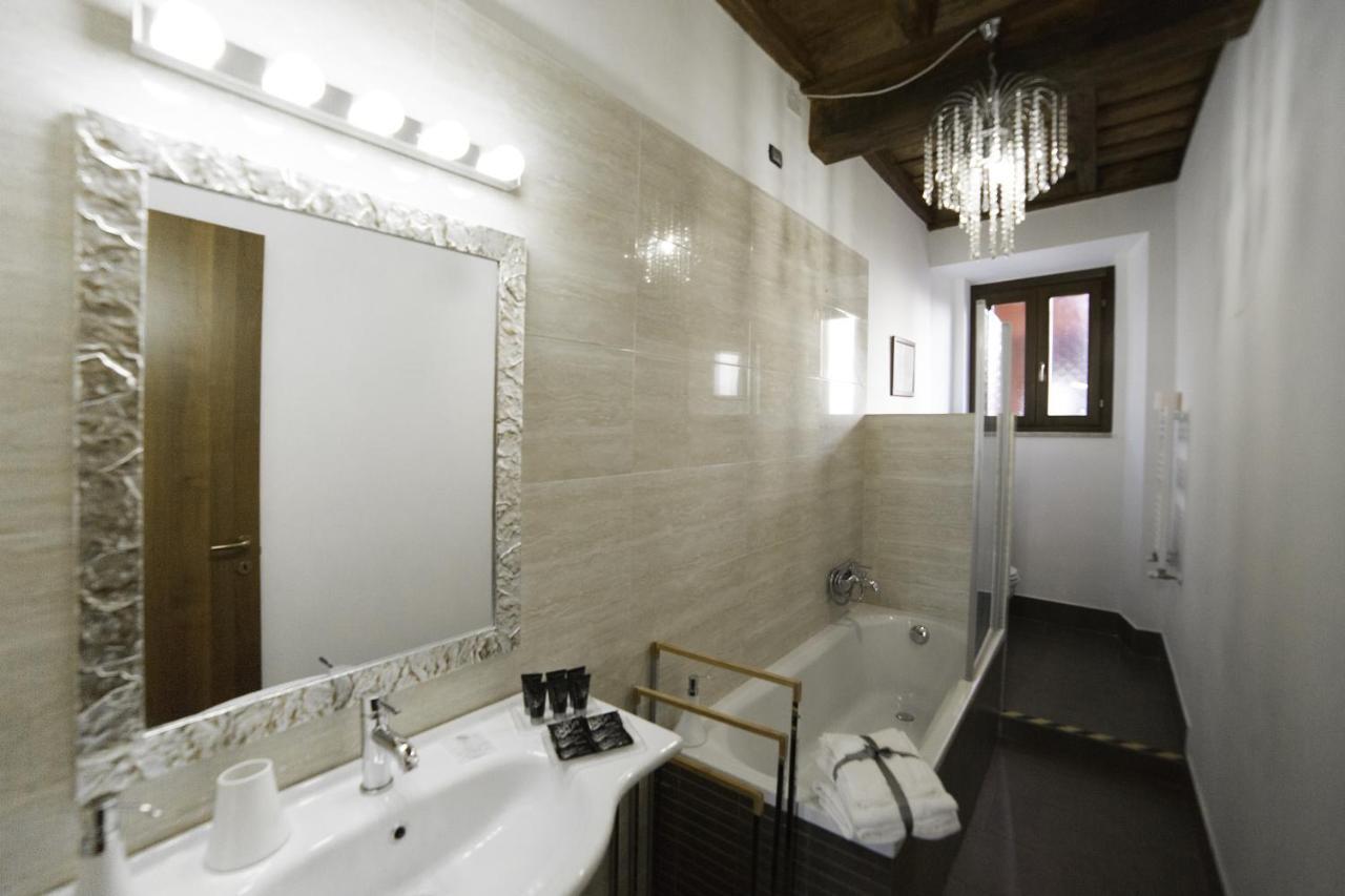 64 Suites Apart Рим Номер фото